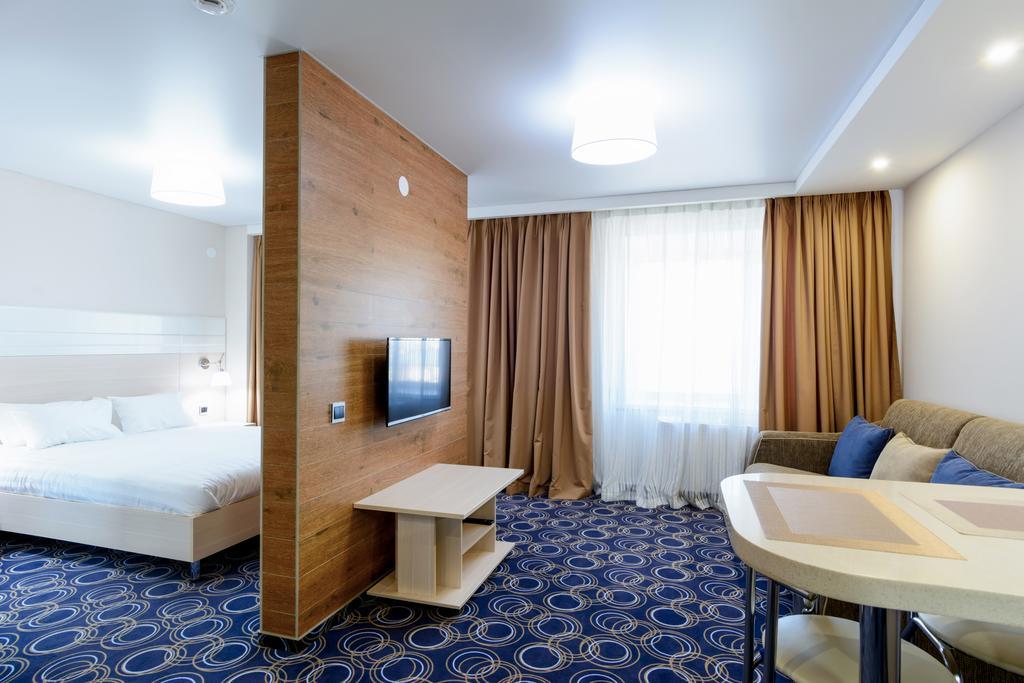 Apart Hotel 92/2 Karagandy Eksteriør bilde